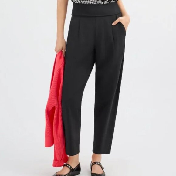 CAbi Pants - Cabi #4695 High Waisted Chilling Pant